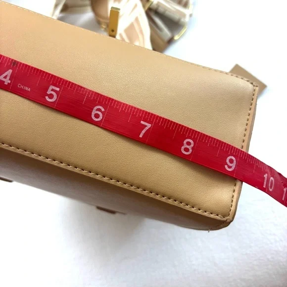 NWT Steve Madden Camel W/ Gold Chain Thick Strap Crossbody Bag - Picture 10 of 11